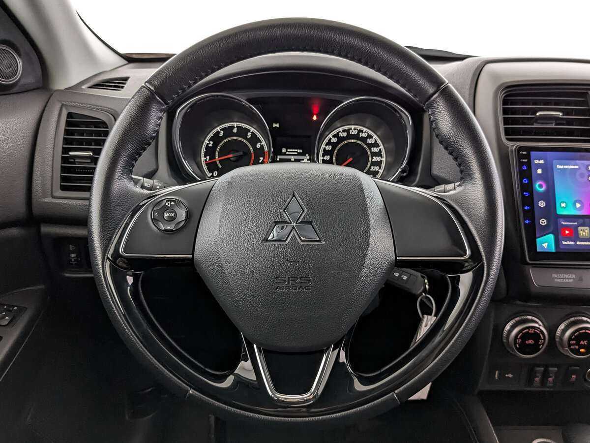 Купить Mitsubishi ASX с пробегом. Фото: #19