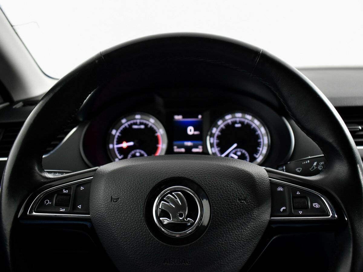 Купить Skoda Octavia с пробегом. Фото: #14