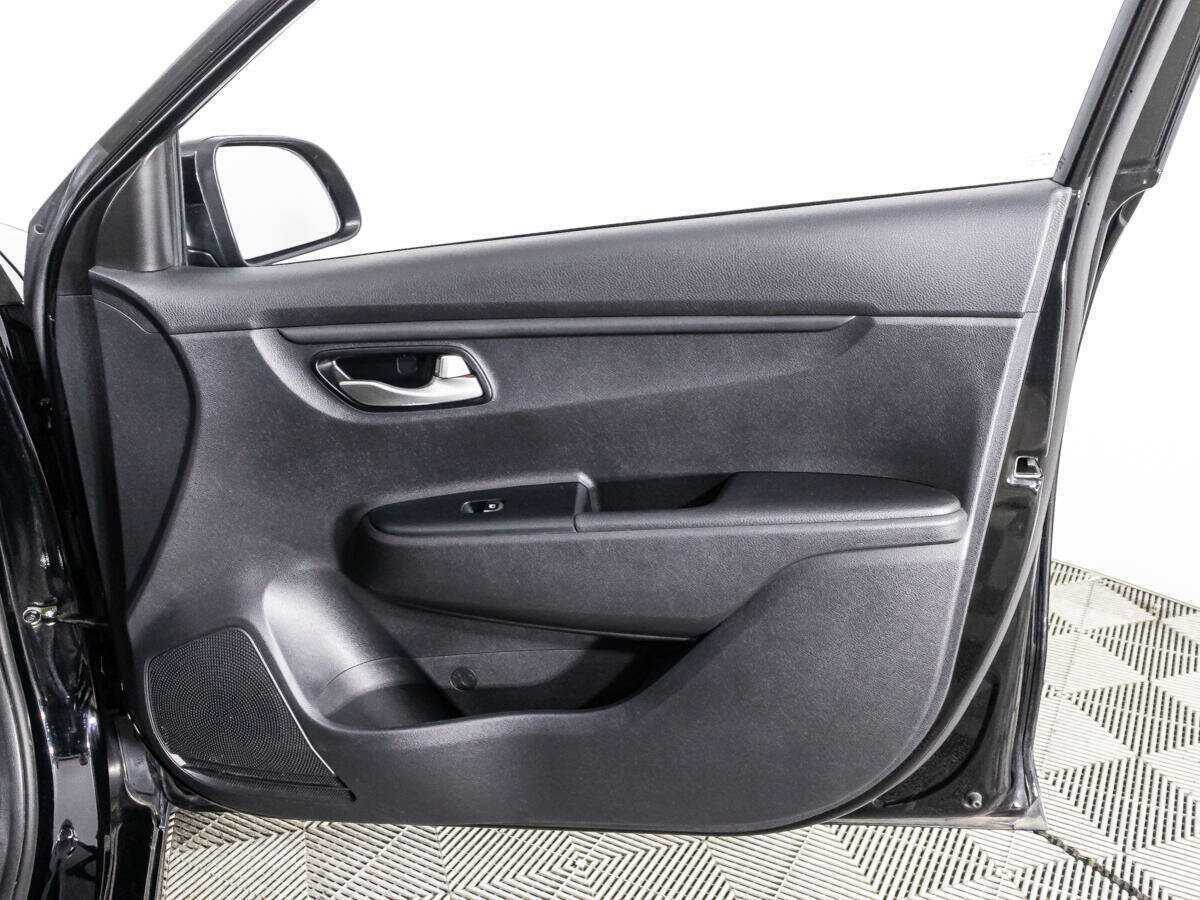Купить Kia Rio с пробегом. Фото: #26