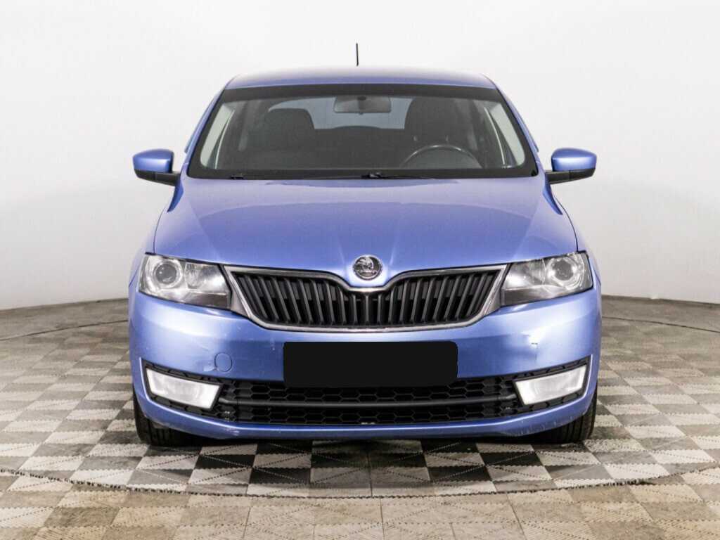 Купить Skoda Rapid с пробегом. Фото: #1