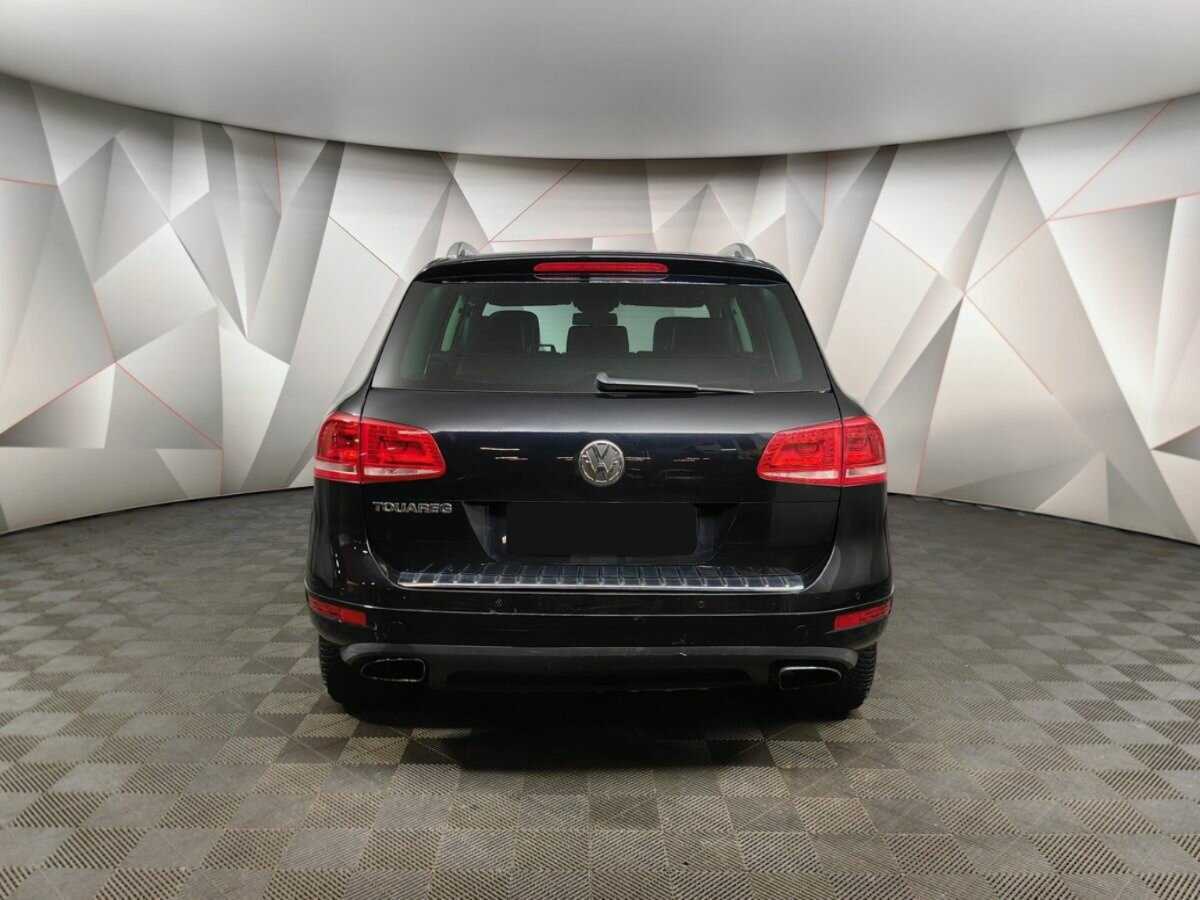 Купить Volkswagen Touareg с пробегом. Фото: #7
