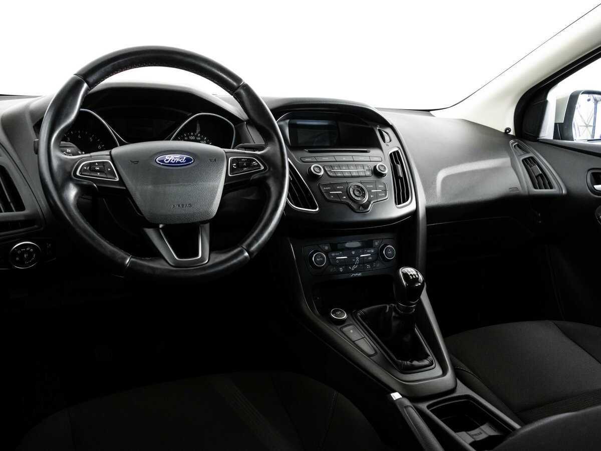 Купить Ford Focus с пробегом. Фото: #8
