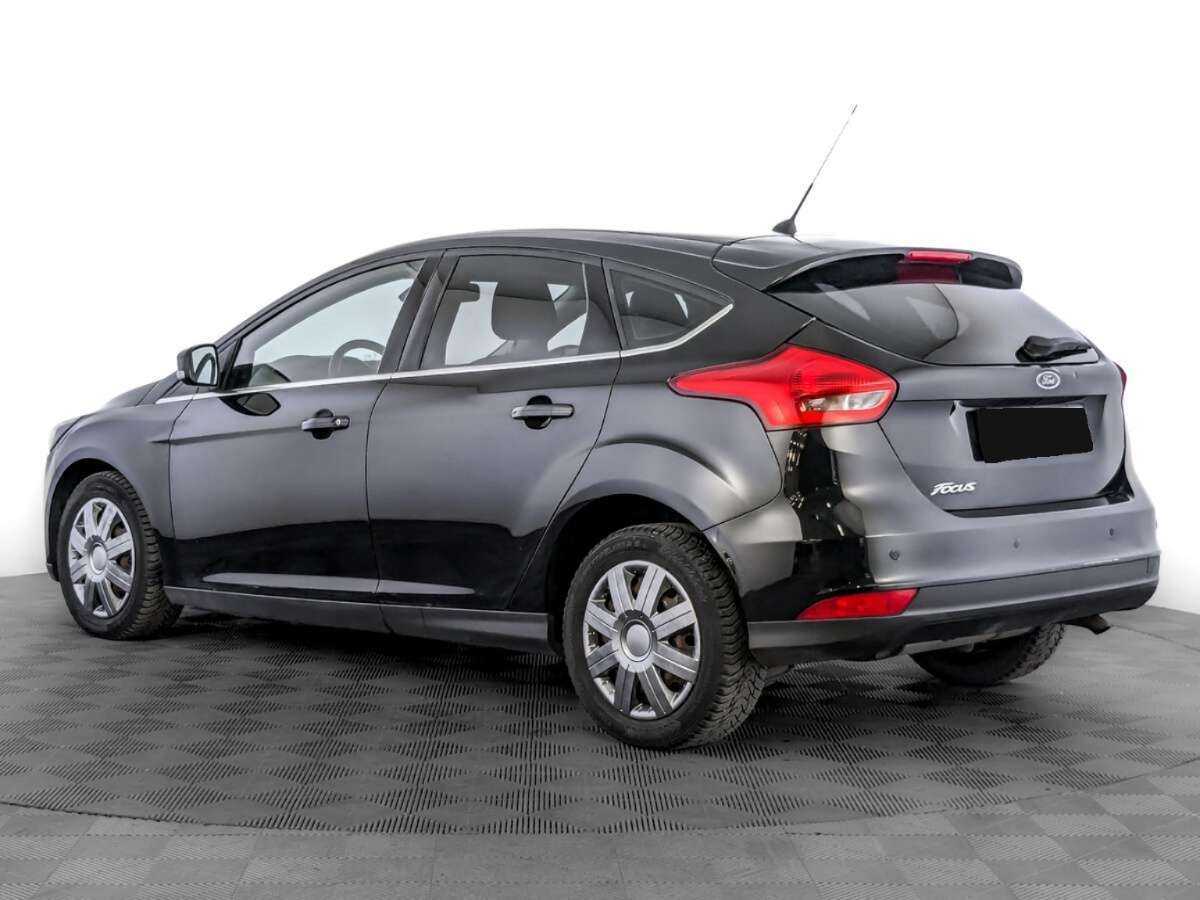 Купить Ford Focus с пробегом. Фото: #4