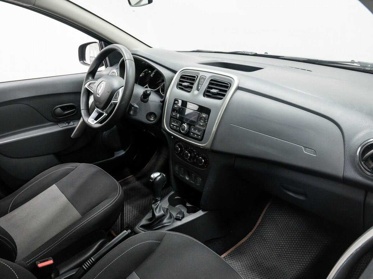 Купить Renault Logan с пробегом. Фото: #7