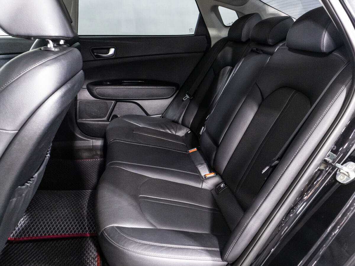 Купить Kia Optima с пробегом. Фото: #9