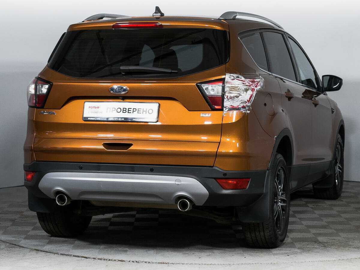 Купить Ford Kuga с пробегом. Фото: #4