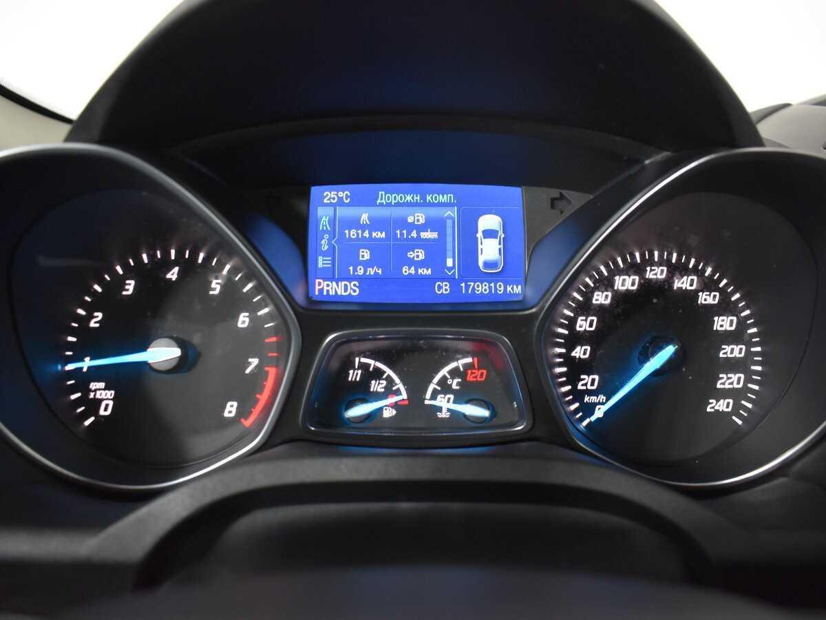 Купить Ford Kuga с пробегом. Фото: #12