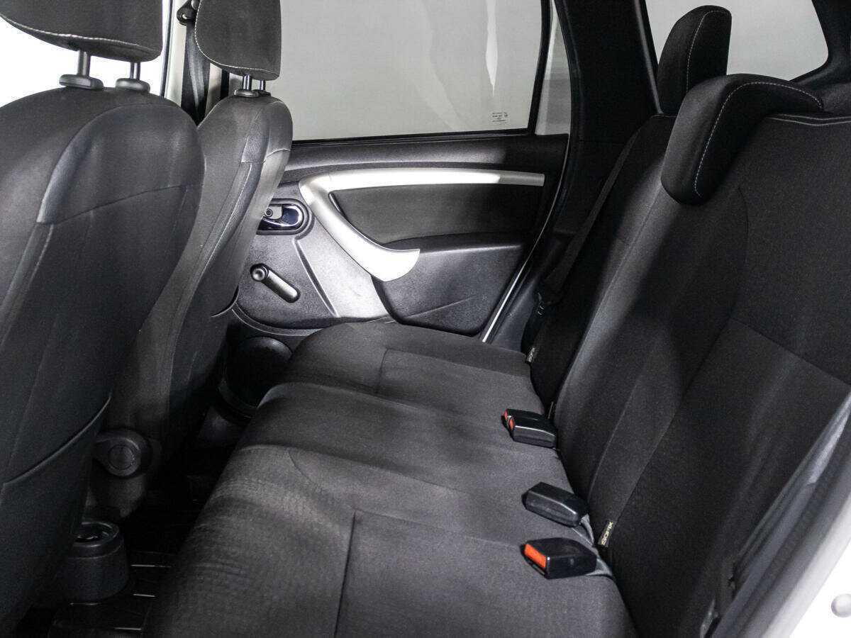 Купить Nissan Terrano с пробегом. Фото: #9