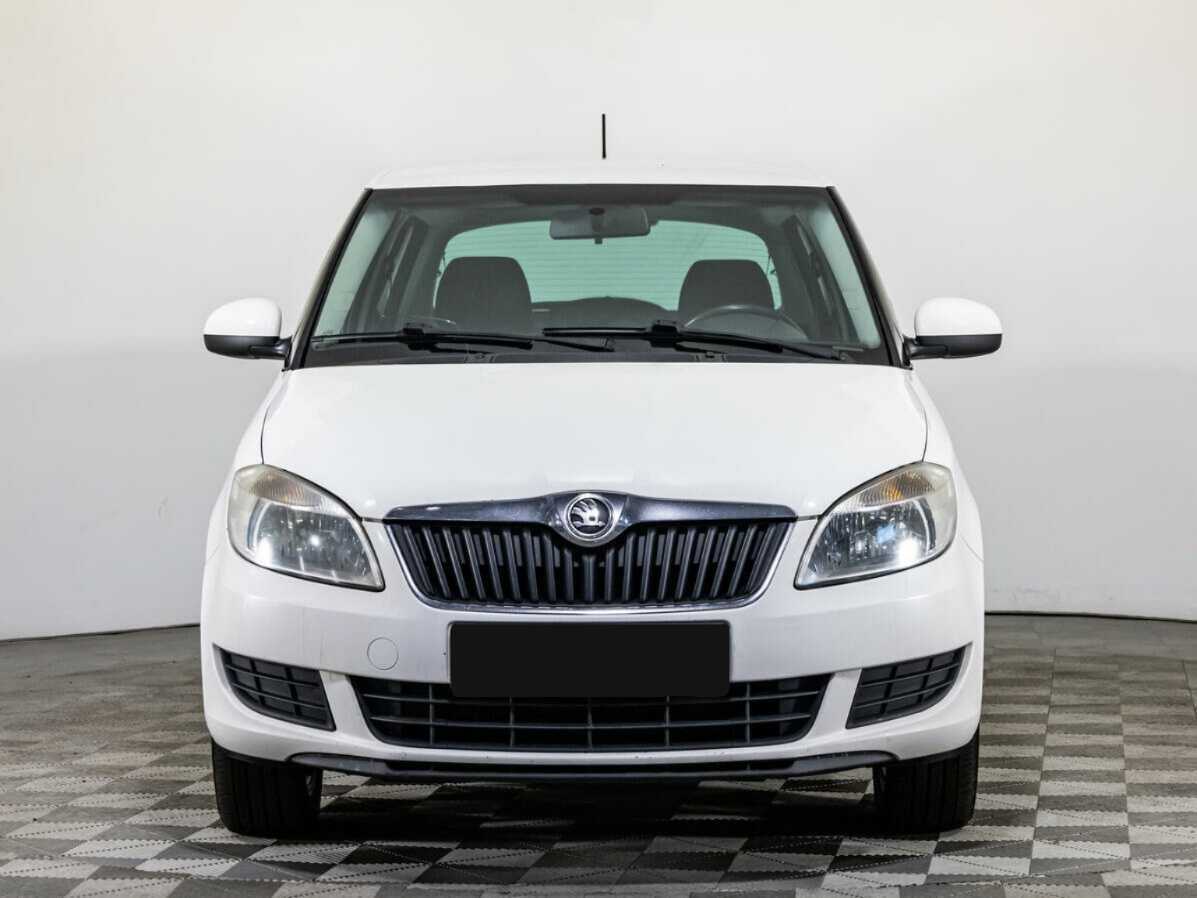 Купить Skoda Fabia с пробегом. Фото: #1