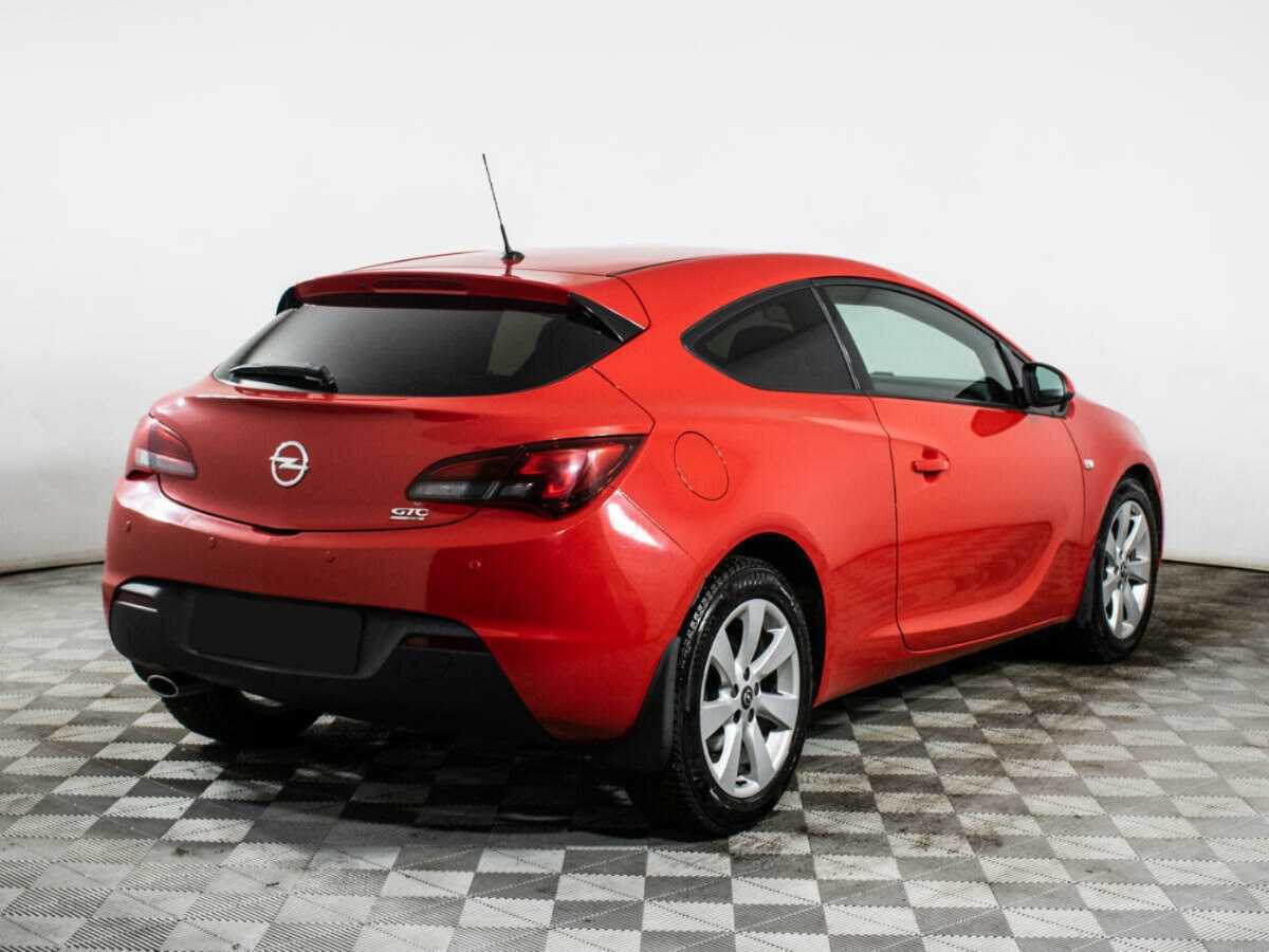 Купить Opel Astra с пробегом. Фото: #4