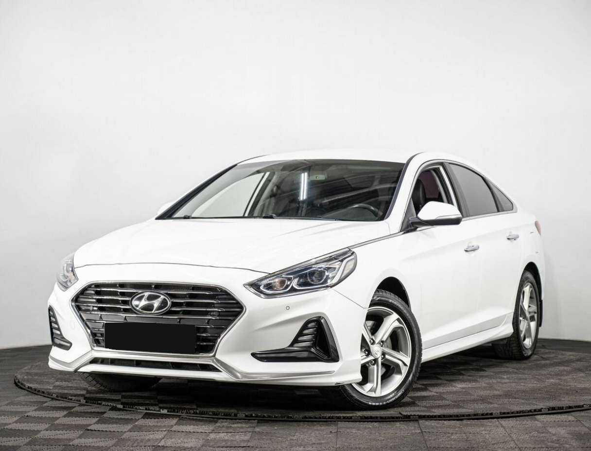 Купить Hyundai Sonata с пробегом. Посмотреть фото