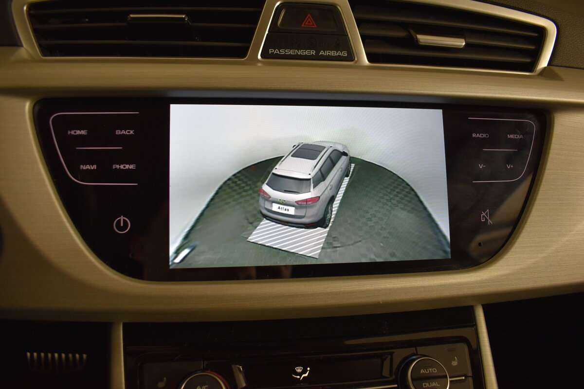 Купить Geely Atlas с пробегом. Фото: #22