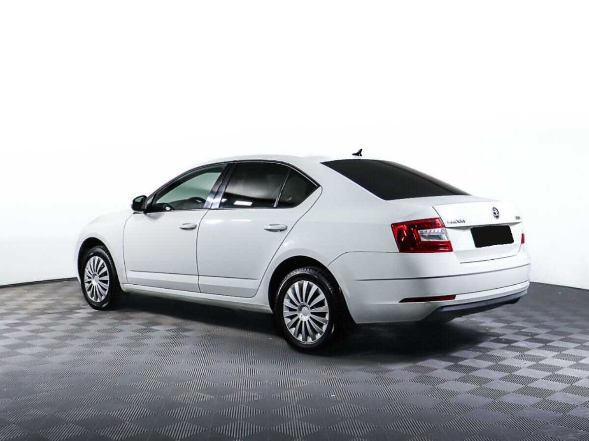 Купить Skoda Octavia с пробегом. Фото: #6