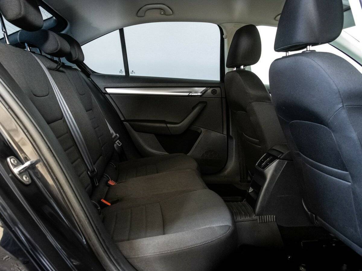 Купить Skoda Octavia с пробегом. Фото: #17
