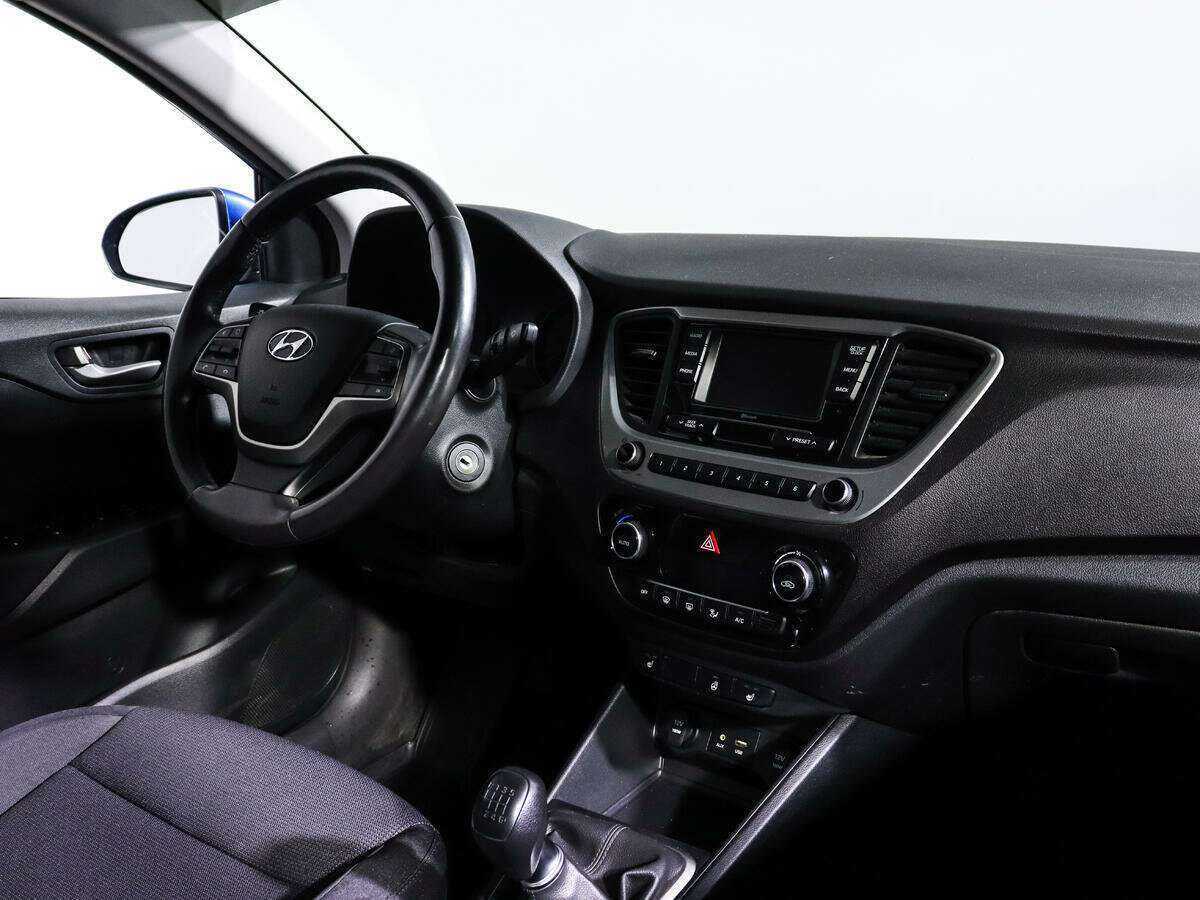 Купить Hyundai Solaris с пробегом. Фото: #6