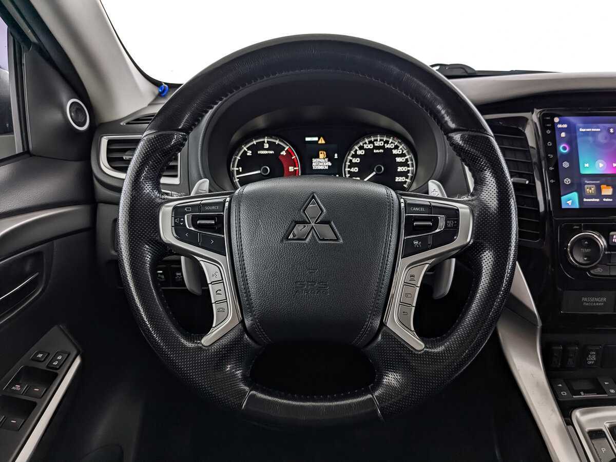 Купить Mitsubishi Pajero Sport с пробегом. Фото: #19