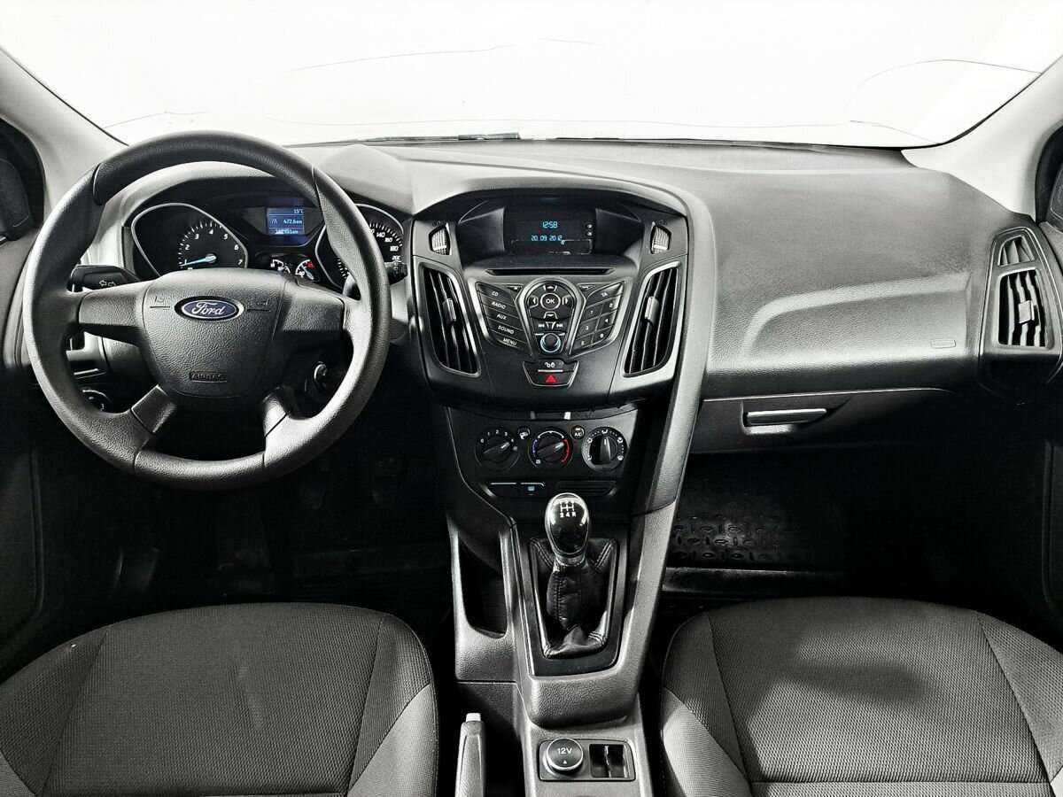 Купить Ford Focus с пробегом. Фото: #9