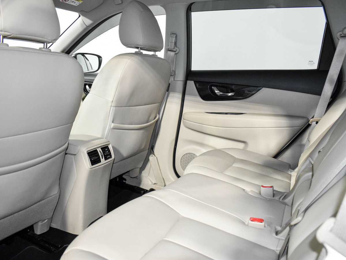 Купить Nissan X-Trail с пробегом. Фото: #12