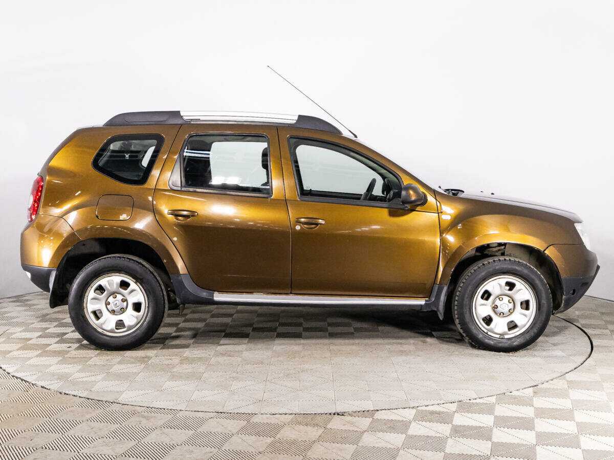 Купить Renault Duster с пробегом. Фото: #3