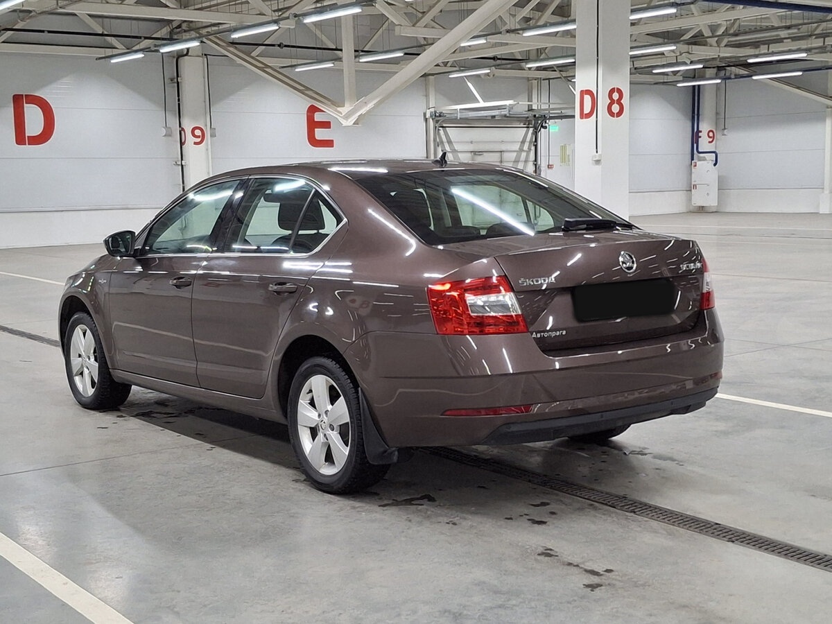 Купить Skoda Octavia с пробегом. Фото: #6
