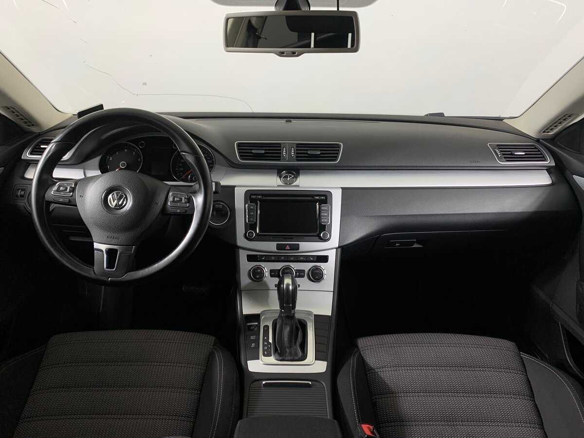 Купить Volkswagen Passat CC с пробегом. Фото: #12