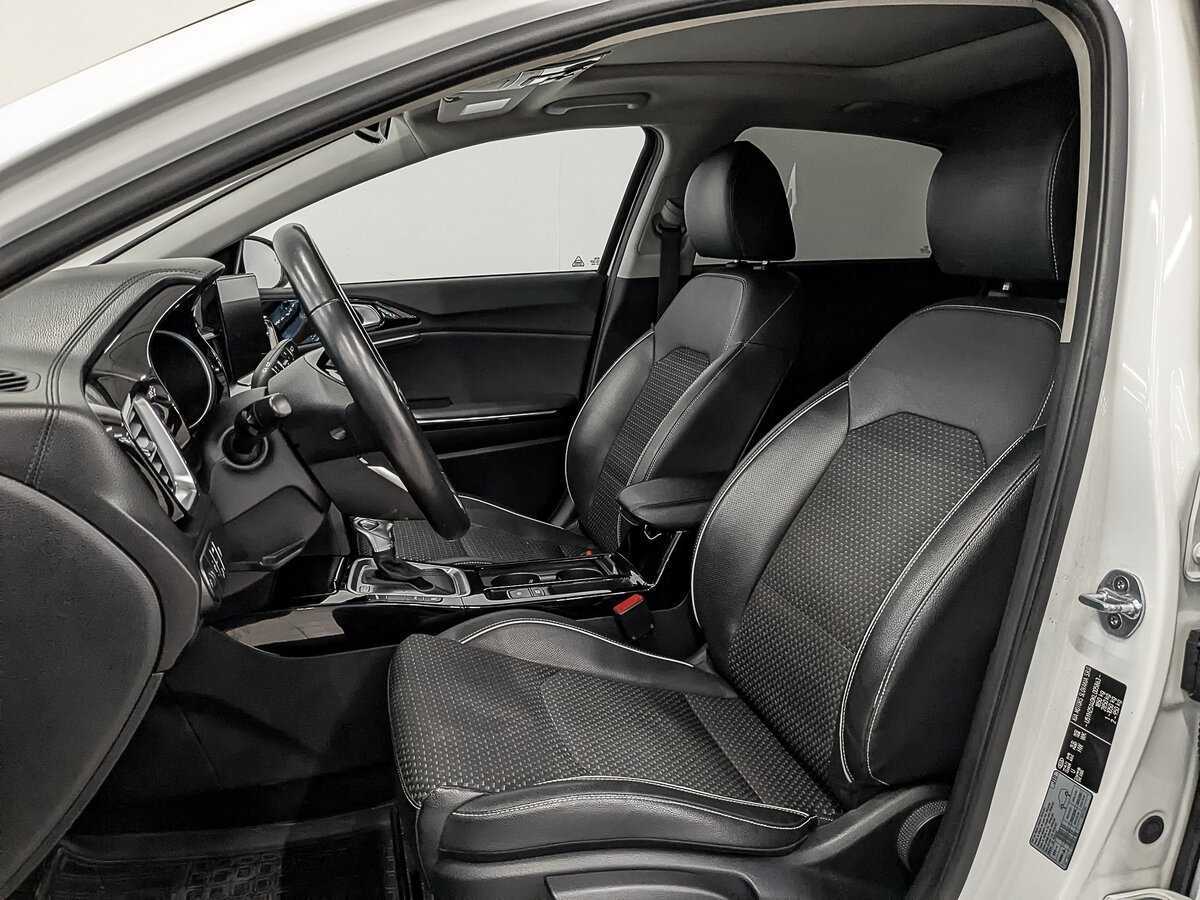 Купить Kia Ceed с пробегом. Фото: #15