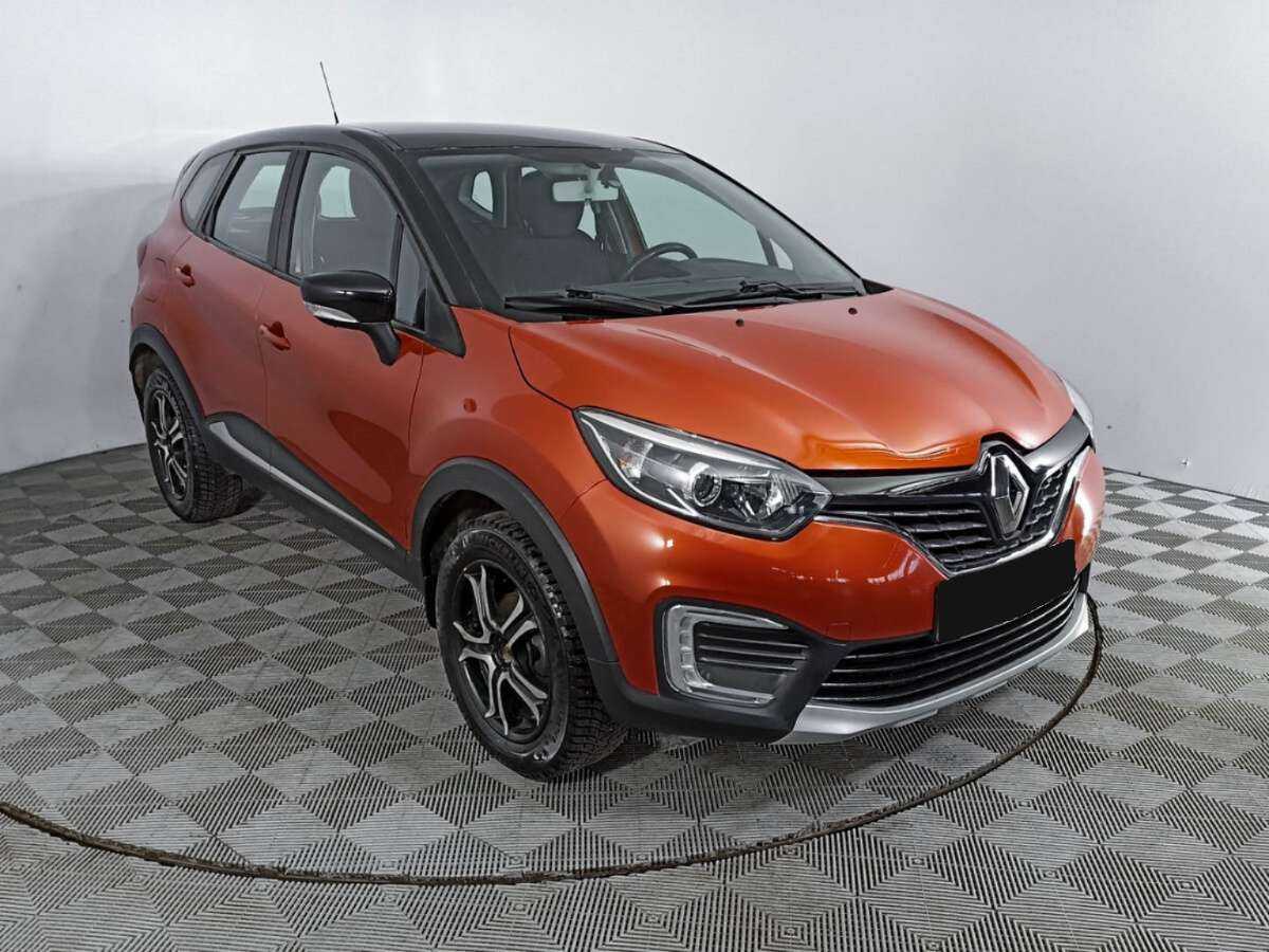 Купить Renault Kaptur с пробегом. Фото: #2