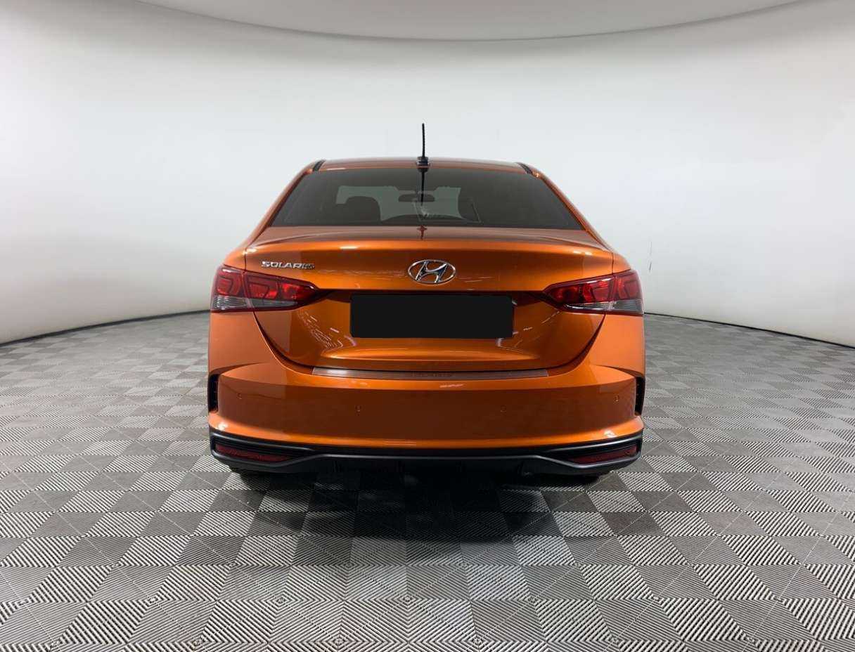 Купить Hyundai Solaris с пробегом. Фото: #5