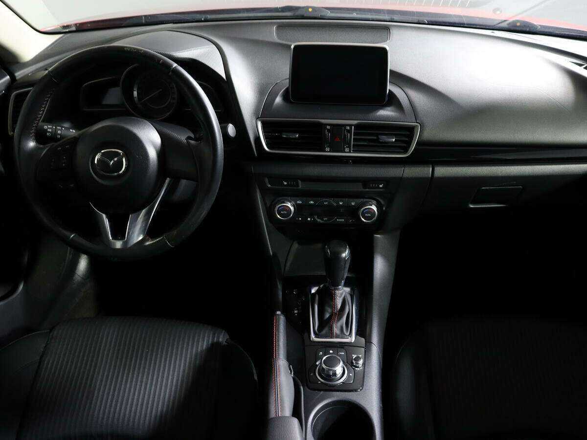 Купить Mazda 3 с пробегом. Фото: #10