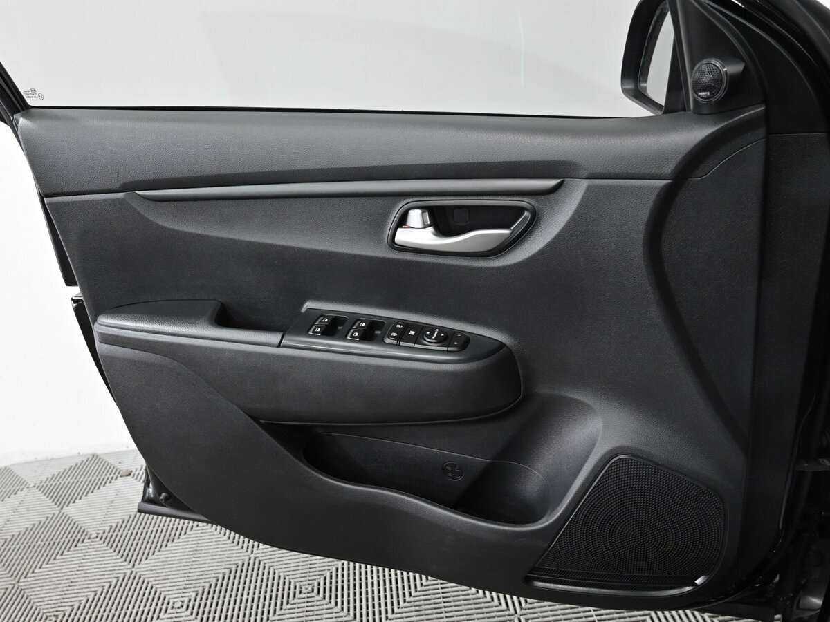 Купить Kia Rio с пробегом. Фото: #6