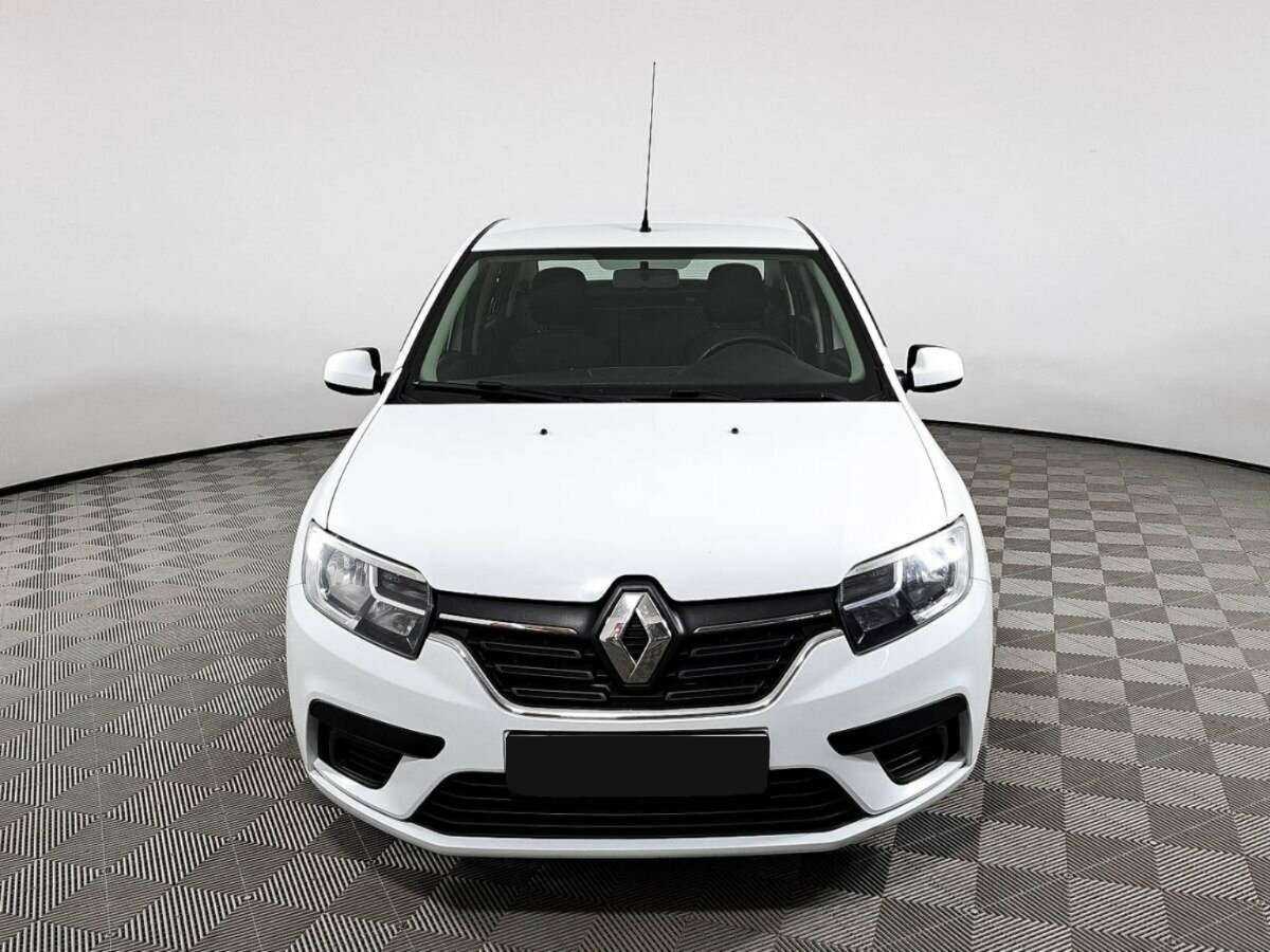 Купить Renault Logan с пробегом. Фото: #1