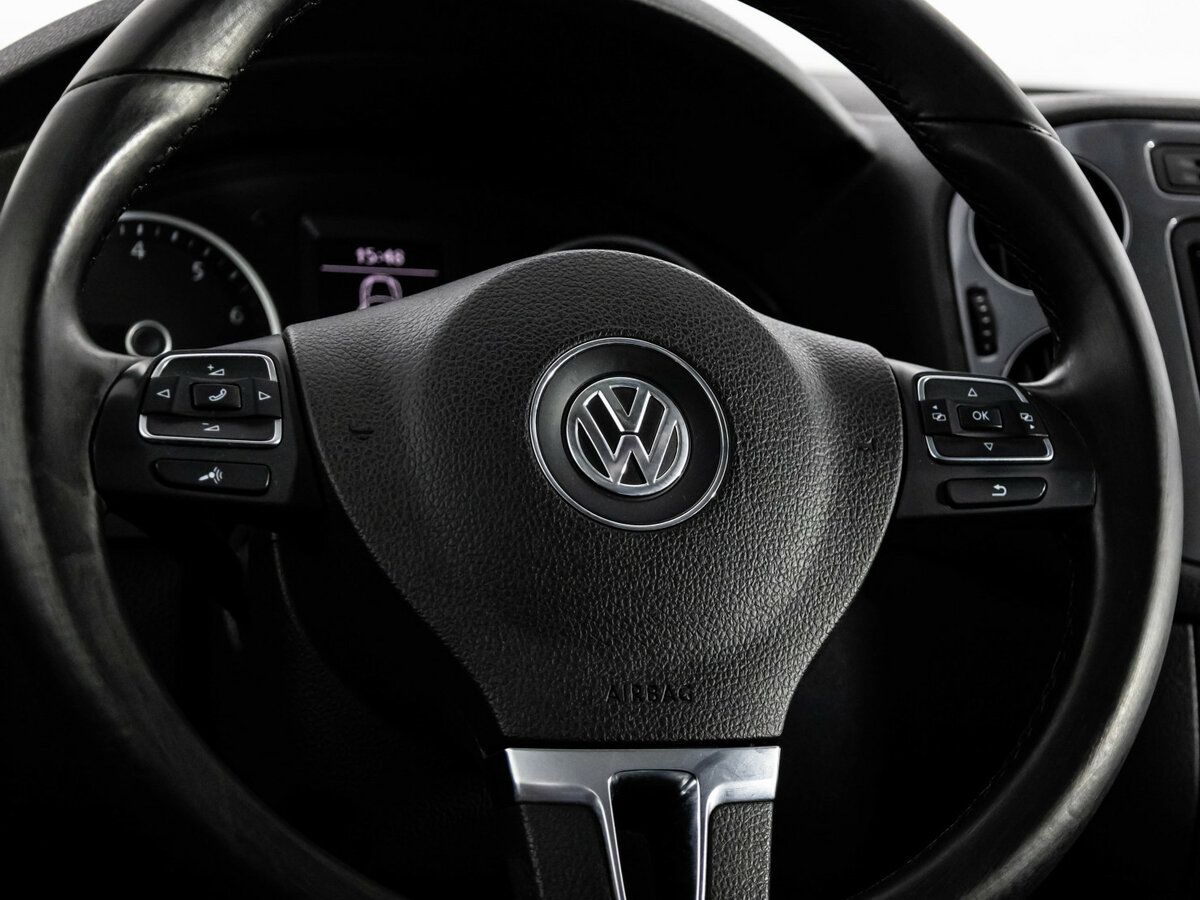 Купить Volkswagen Tiguan с пробегом. Фото: #11