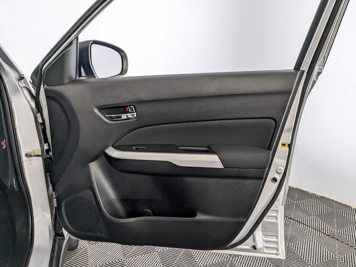 Купить Suzuki Vitara с пробегом. Фото: #18