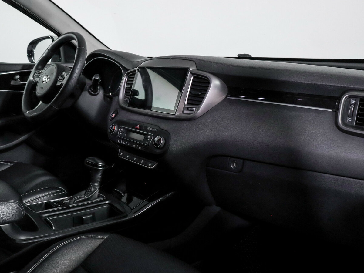 Купить Kia Sorento с пробегом. Фото: #6