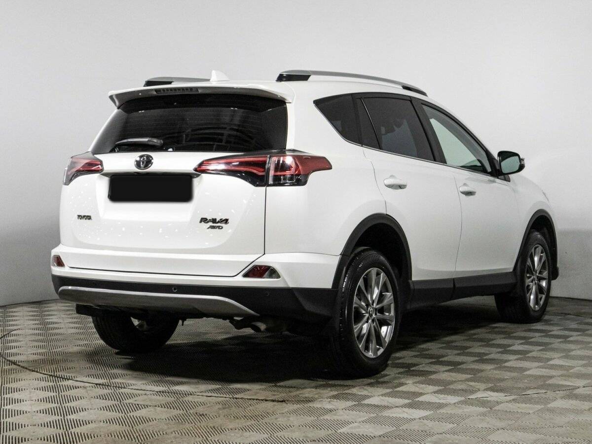 Купить Toyota RAV4 с пробегом. Фото: #3