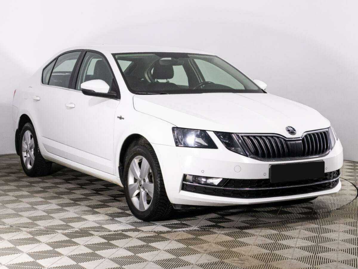 Купить Skoda Octavia с пробегом. Фото: #2