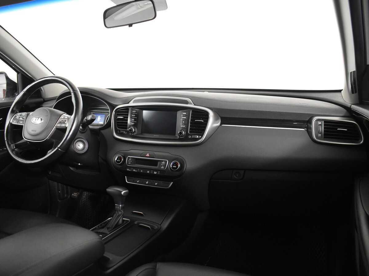 Купить Kia Sorento с пробегом. Фото: #12