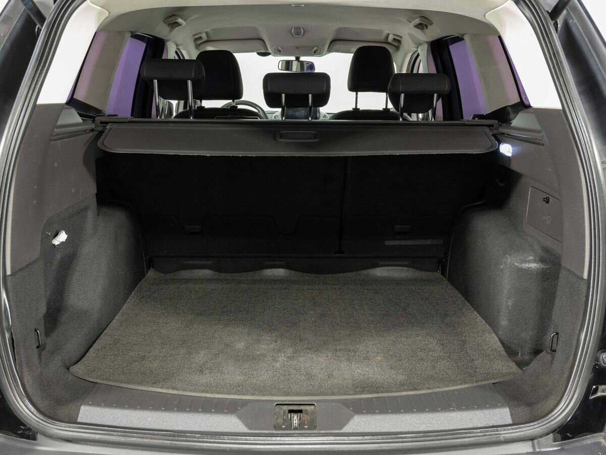 Купить Ford Kuga с пробегом. Фото: #26