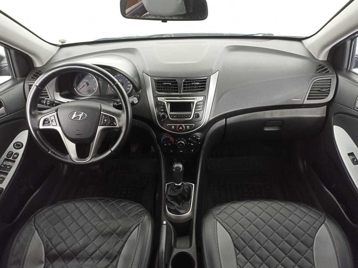 Купить Hyundai Solaris с пробегом. Фото: #13