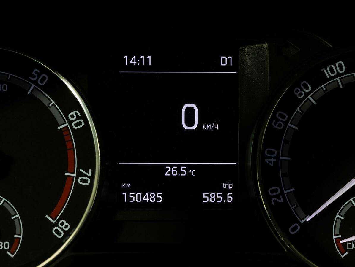 Купить Skoda Rapid с пробегом. Фото: #12