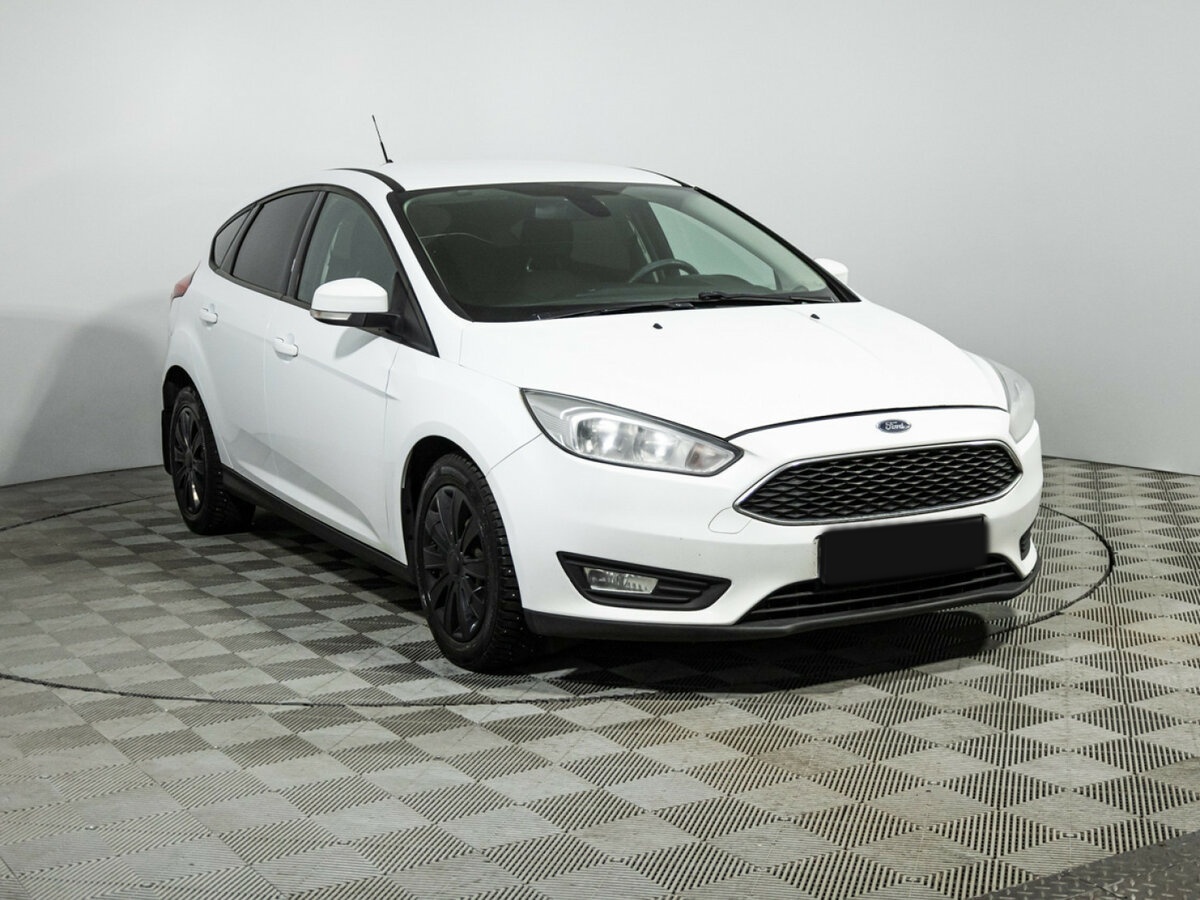 Купить Ford Focus с пробегом. Фото: #2