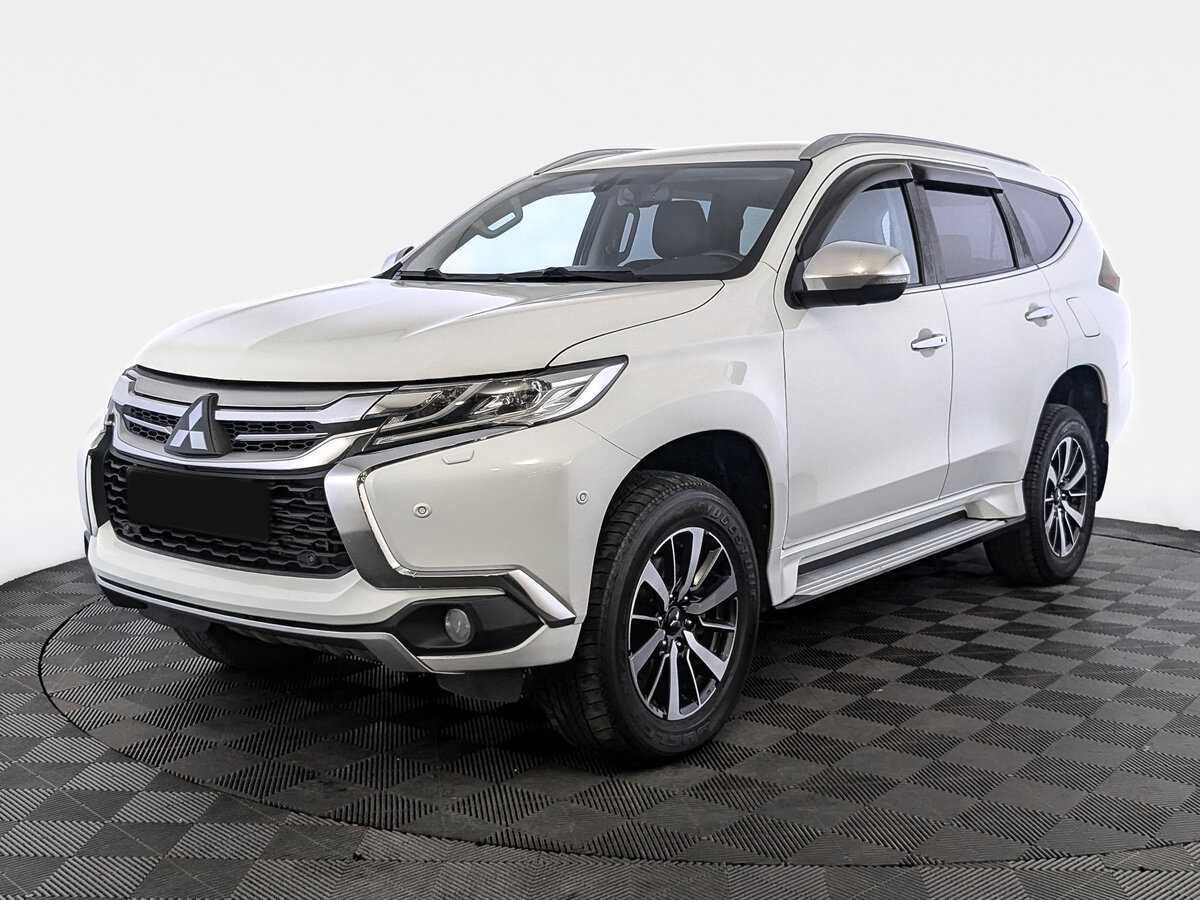 Купить Mitsubishi Pajero Sport с пробегом. Фото: #0