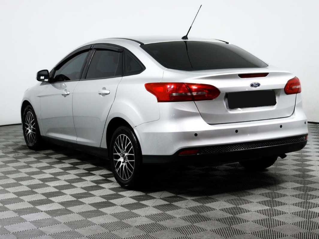 Купить Ford Focus с пробегом. Фото: #6