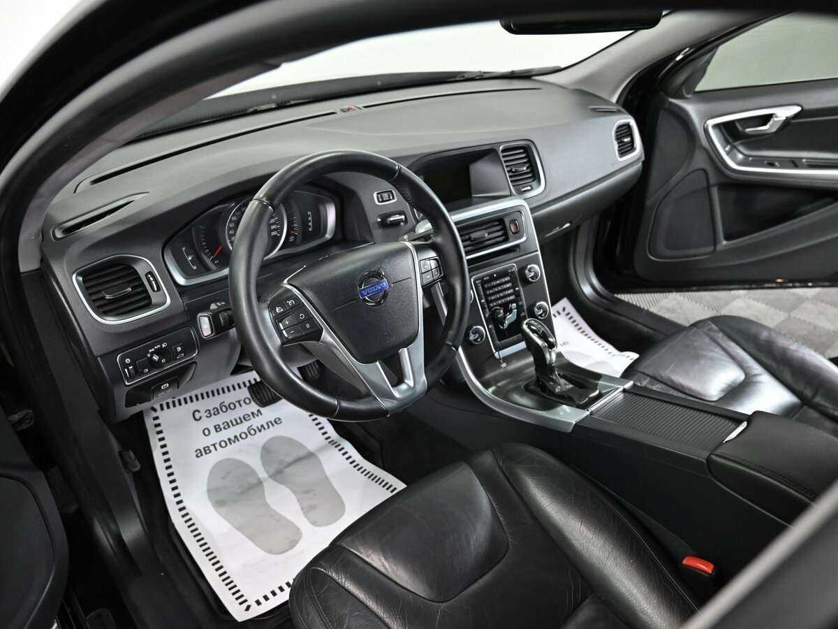 Купить Volvo S60 с пробегом. Фото: #4