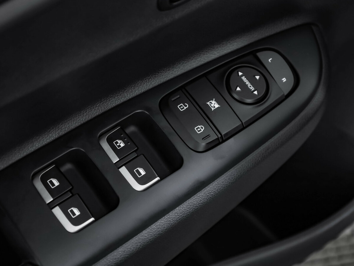 Купить Kia Rio с пробегом. Фото: #23