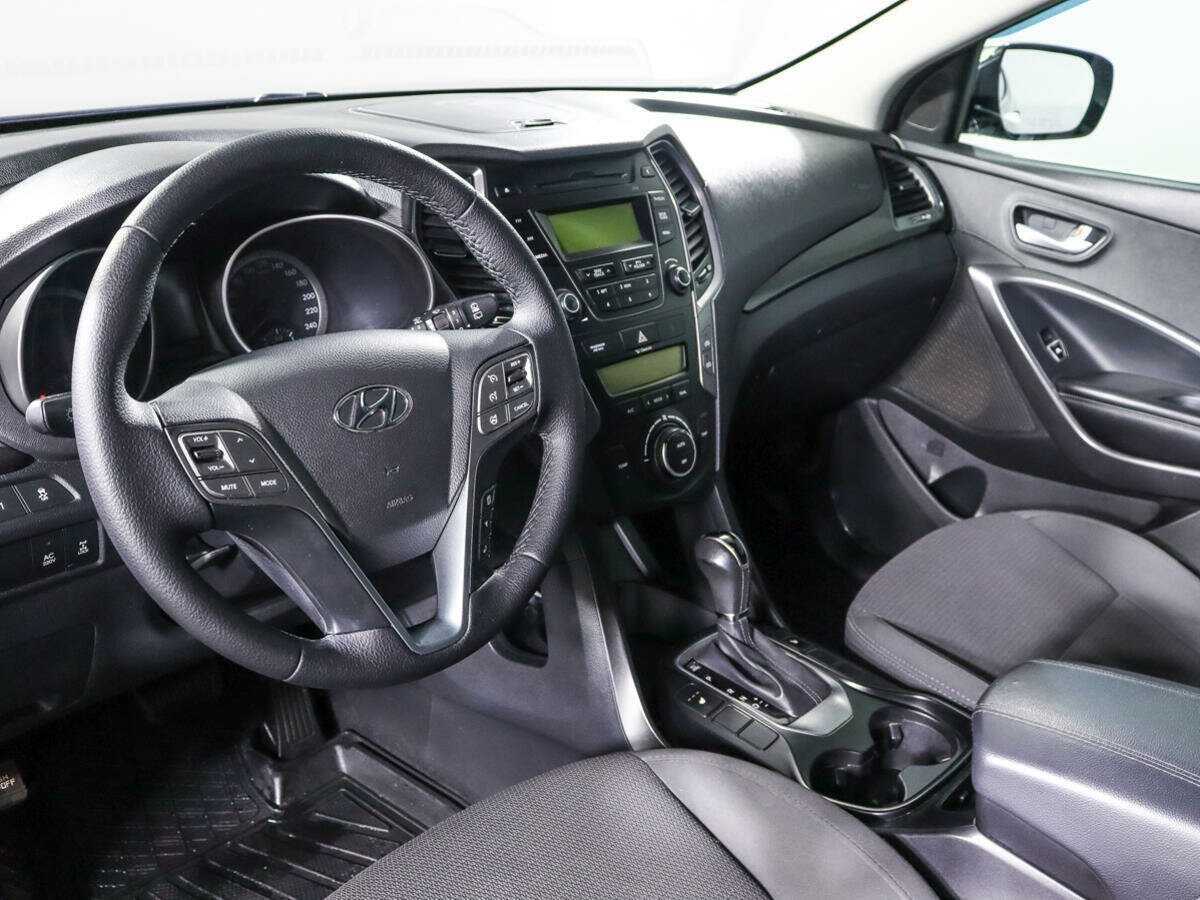 Купить Hyundai Santa Fe с пробегом. Фото: #11