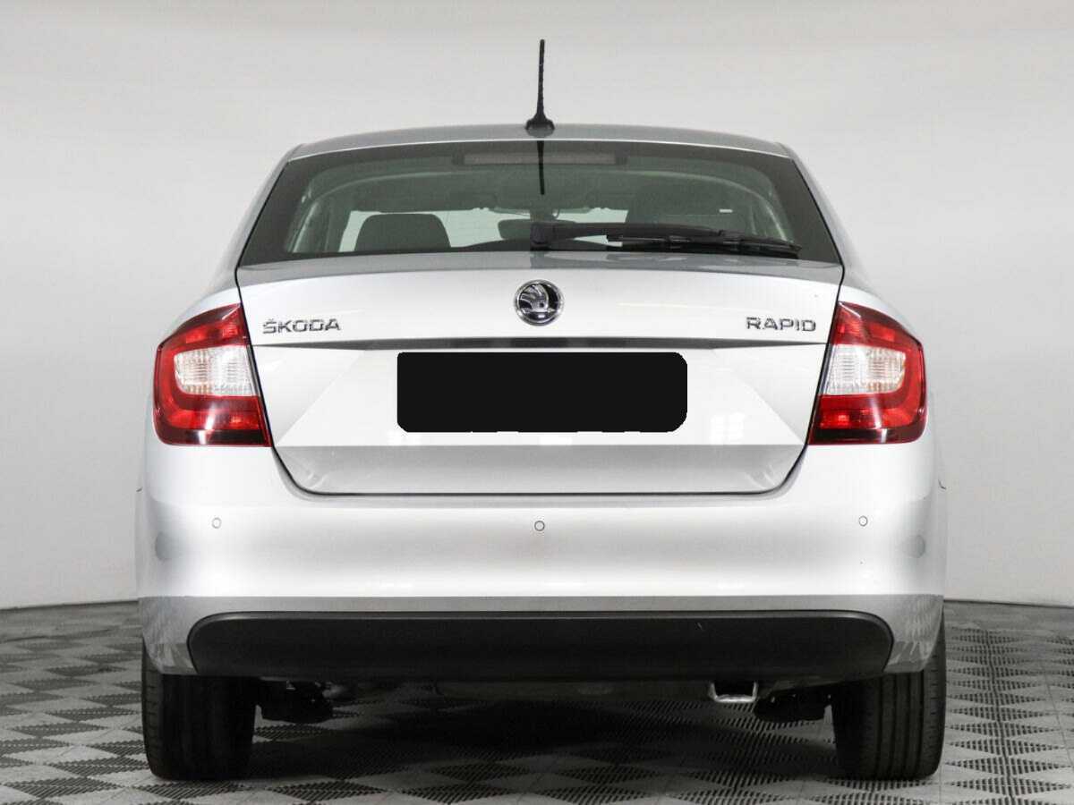 Купить Skoda Rapid с пробегом. Фото: #5