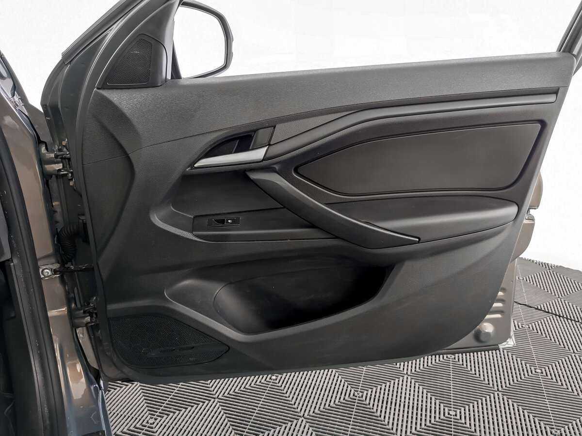 Купить Lada (ВАЗ) Vesta с пробегом. Фото: #19