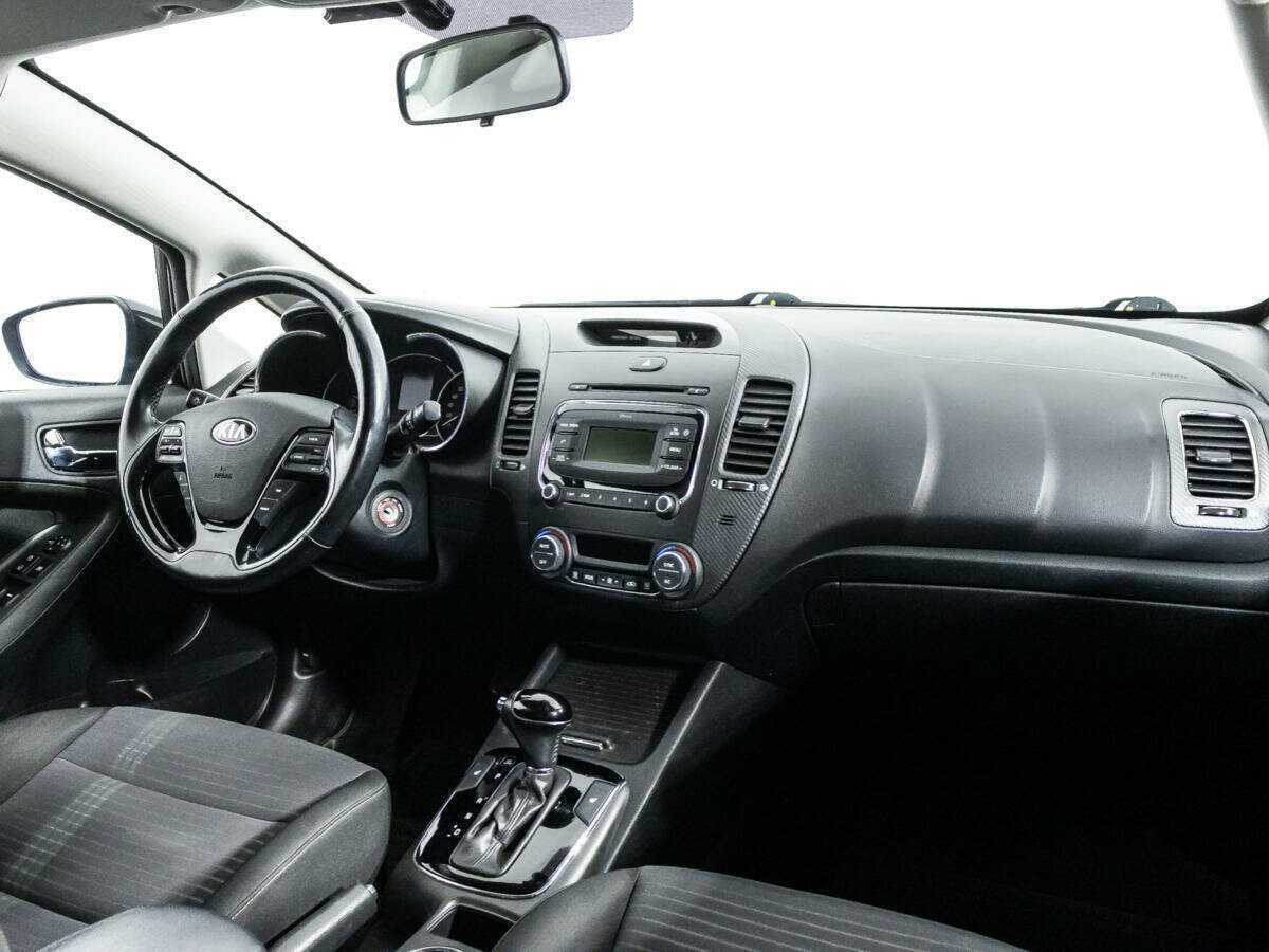 Купить Kia Cerato с пробегом. Фото: #8