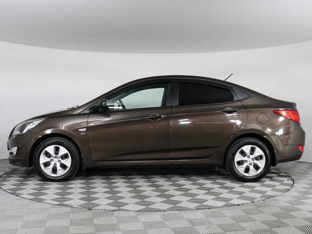Купить Hyundai Solaris с пробегом. Фото: #7